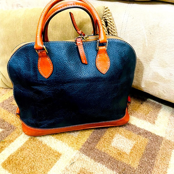 Dooney & Bourke zip zip satchel - Picture 2 of 11
